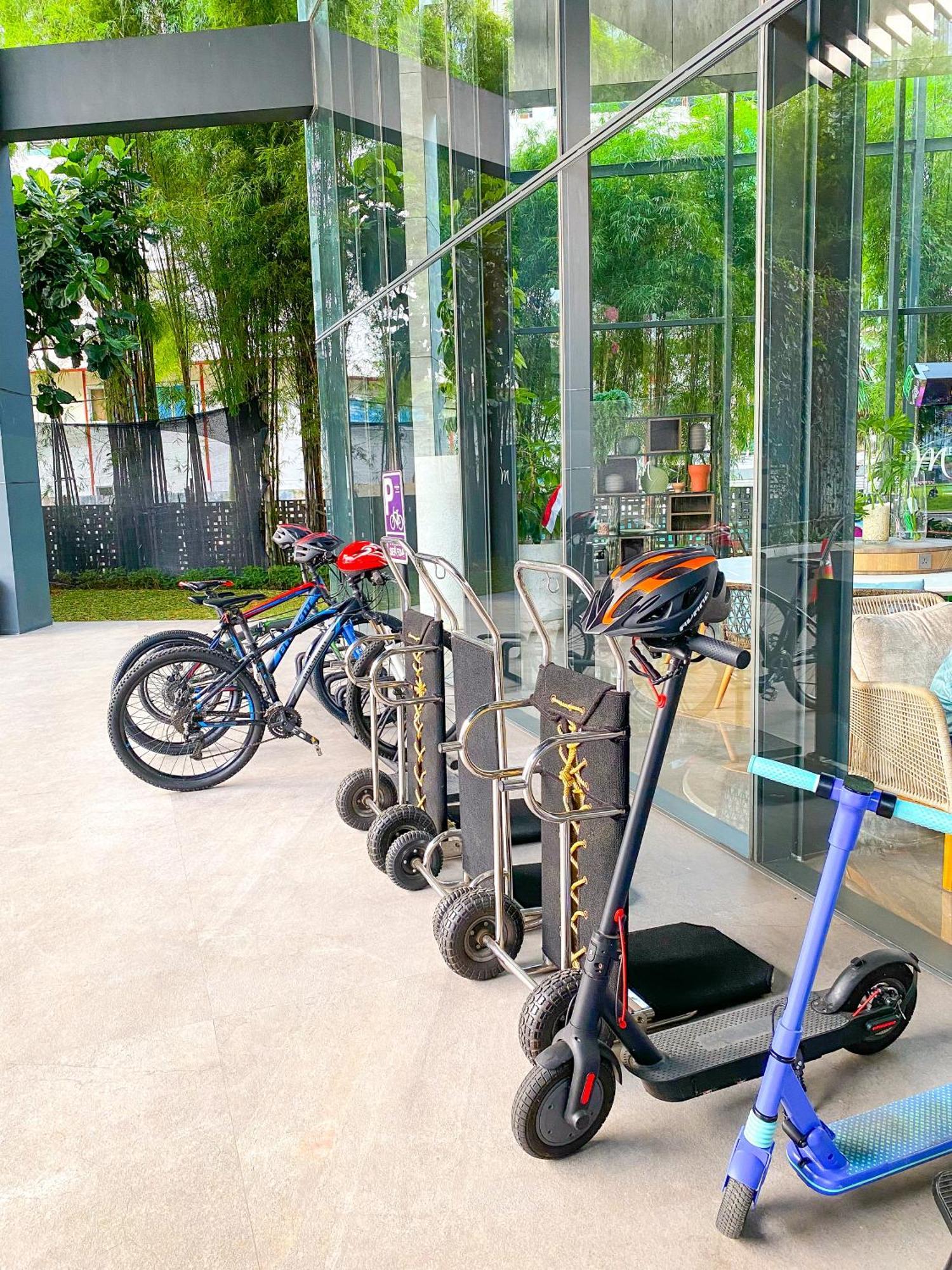 Mercure Tangerang Bsd City Exteriör bild