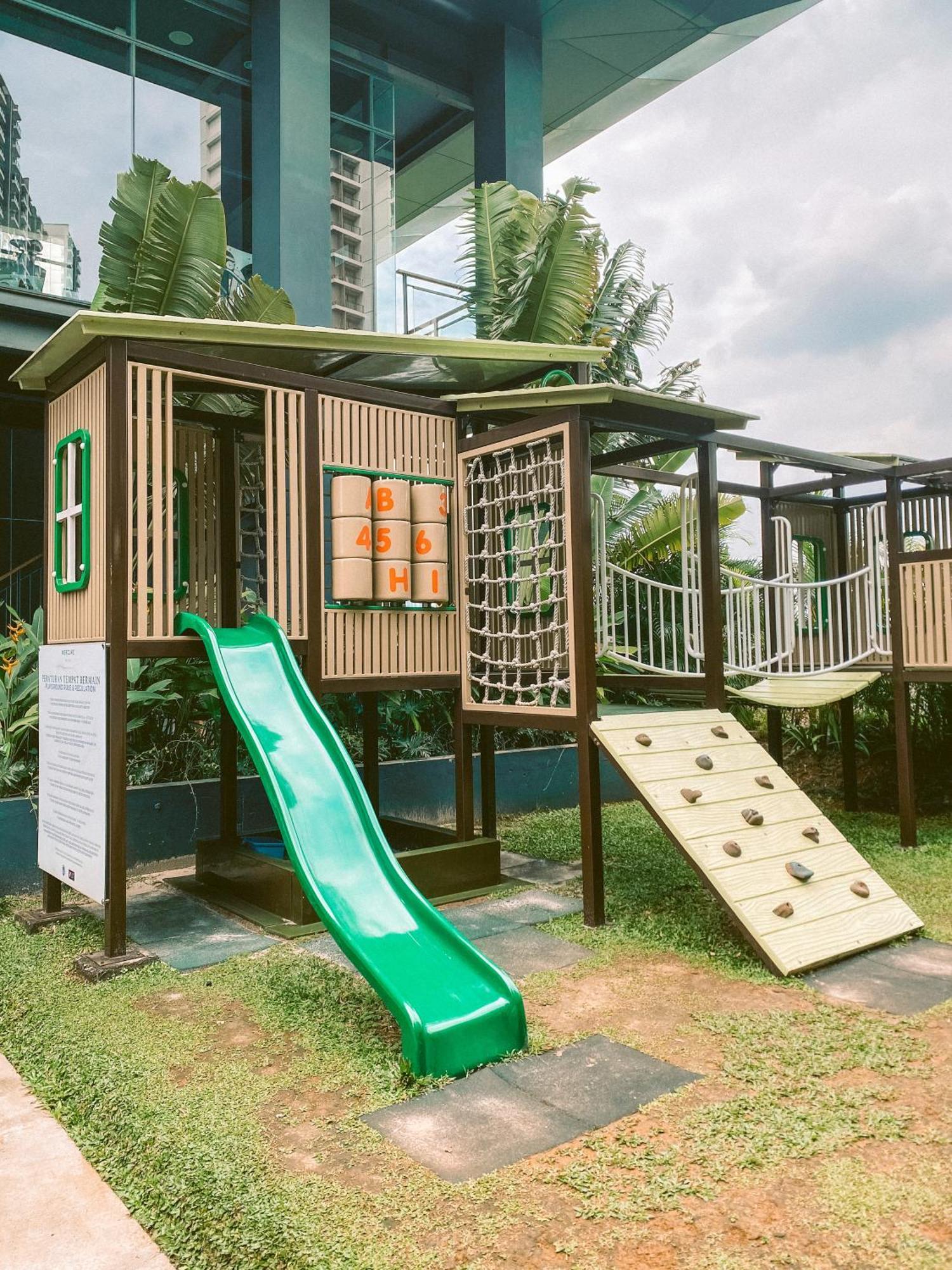 Mercure Tangerang Bsd City Exteriör bild